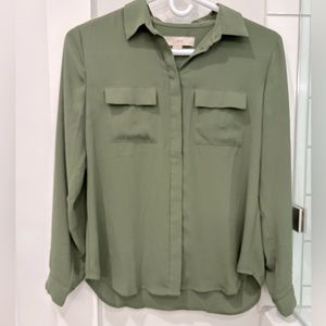 Women’s petite green Loft utility blouse, size XSP, used
